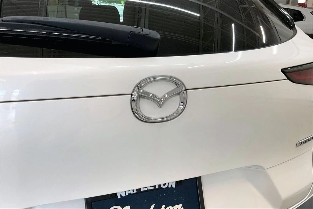 Used 2023 White Mazda 2.5 S Preferred Package image 31