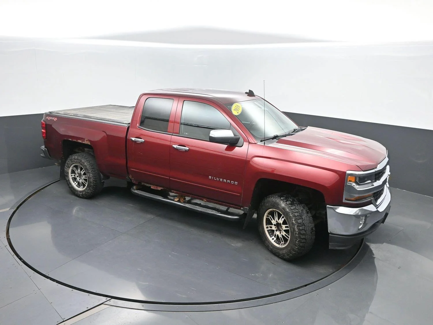 Used 2016 Siren Red Tintcoat Chevrolet LT image 37