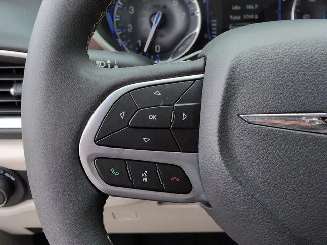 Used 2024 White Chrysler LX image 15