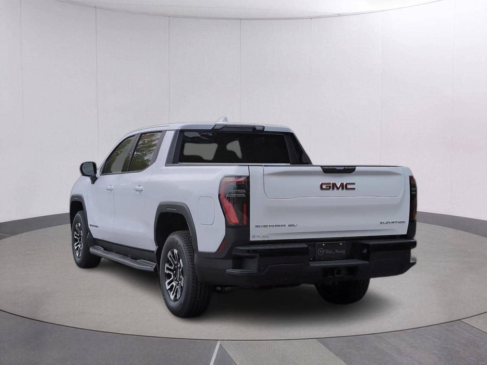 New 2026 Summit White GMC Elevation Standard Range image 5