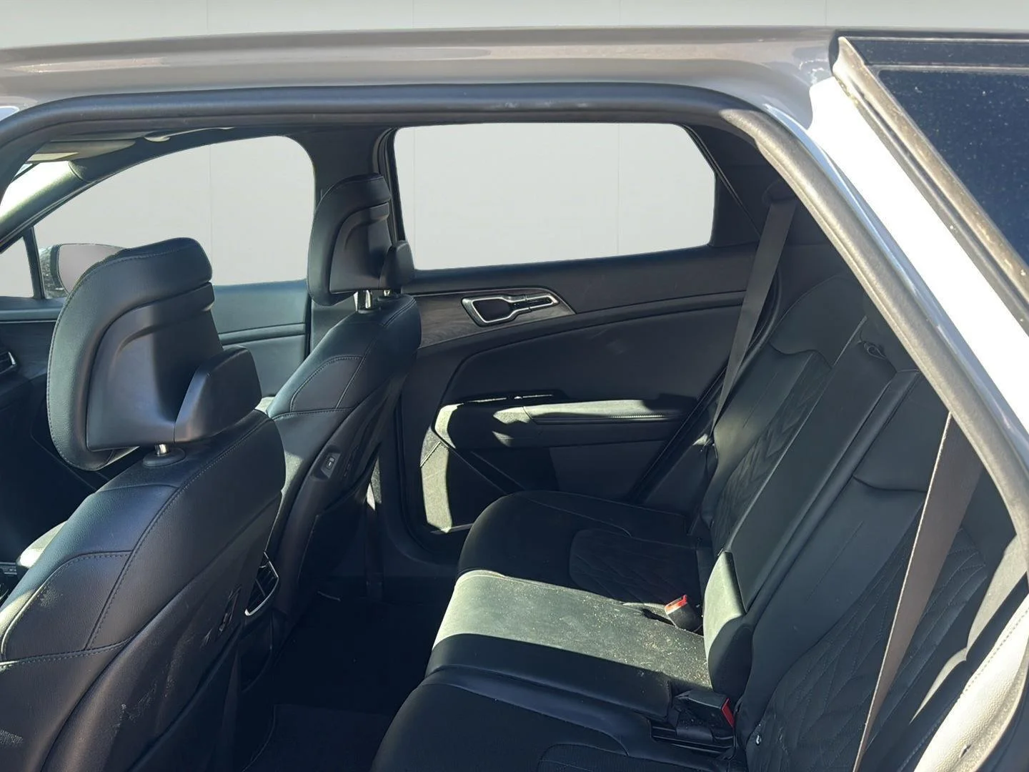 Used 2023 Wolf Gray Kia X-Line image 7
