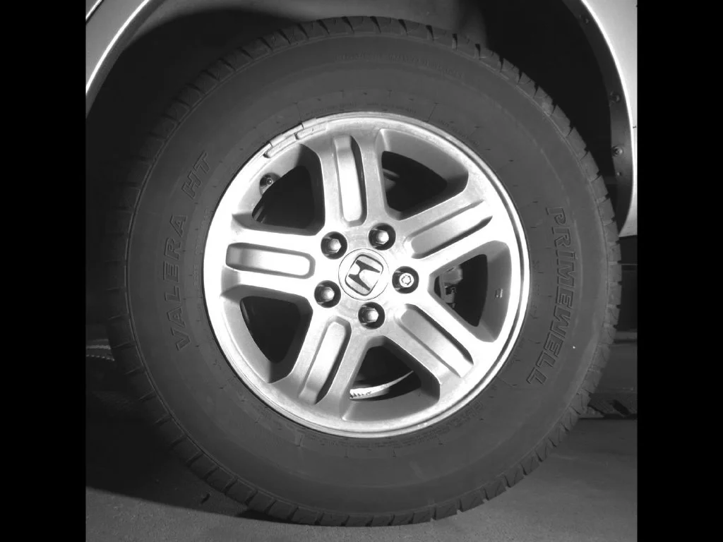 Used 2004 Silver Honda EX-L image 12