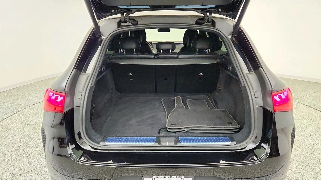 Used 2024 Obsidian Black Metallic Mercedes-Benz EQE 350 SUV 4MATIC® w/ Nappa Leather & Ventilated Seats image 20