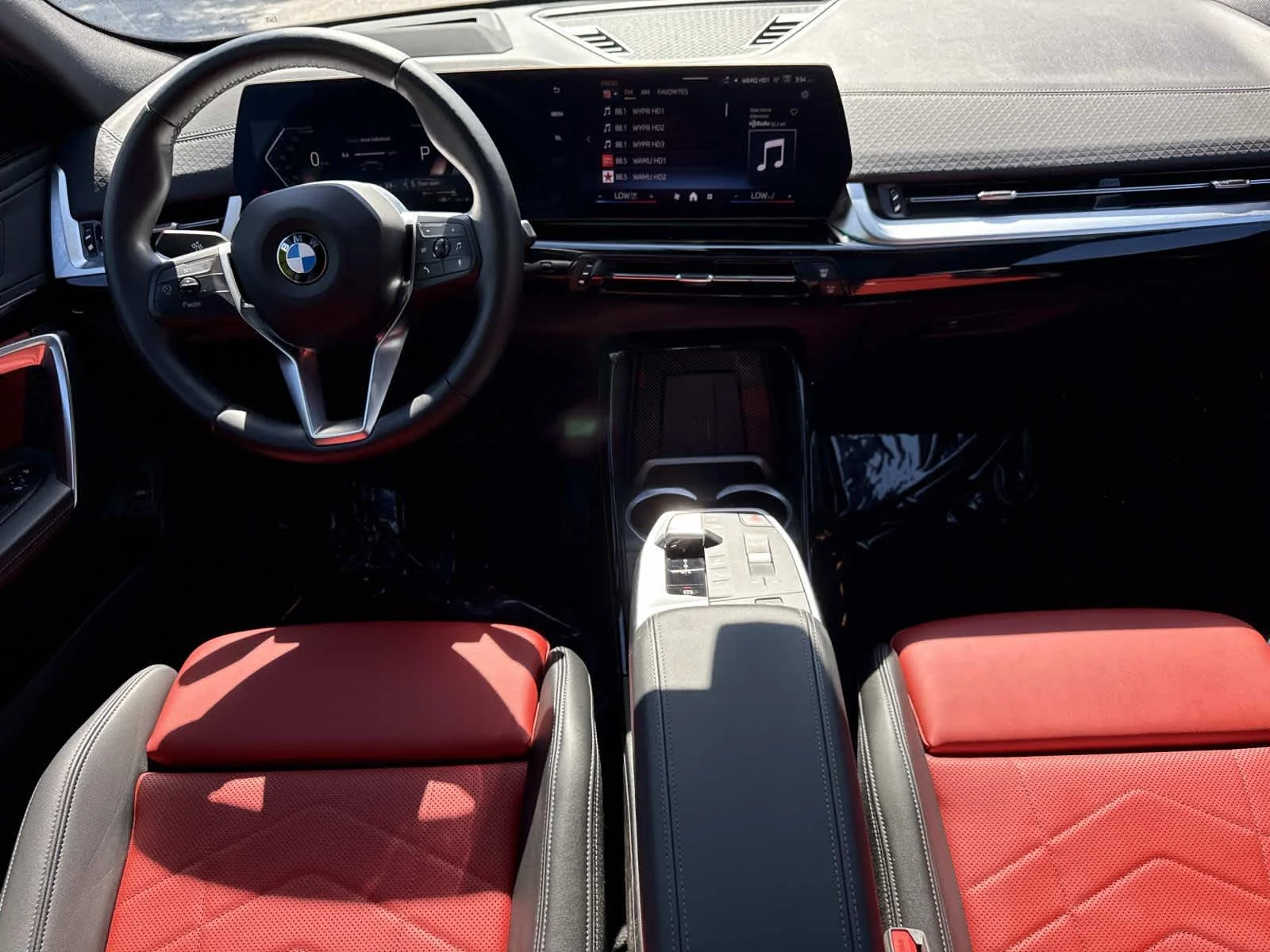 Used 2025 Black Sapphire Metallic BMW xDrive28i image 28