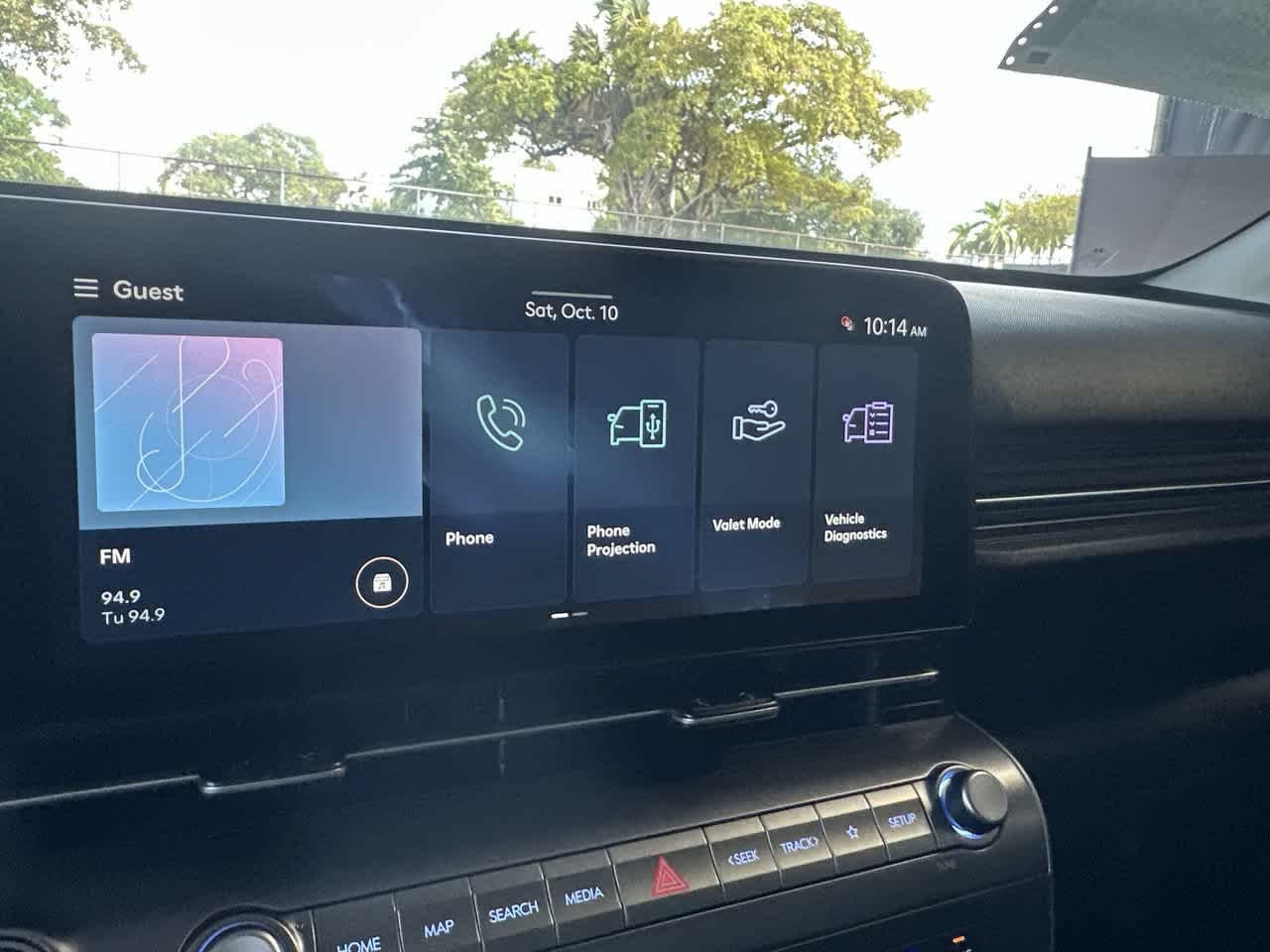 New 2027 Cyber Gray Metallic Hyundai SEL Premium FWD image 18