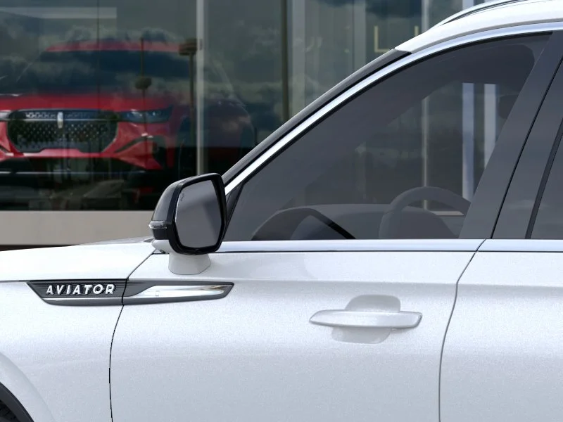 New 2026 Pristine White Metallic Tri-Coat Lincoln Premiere® image 43