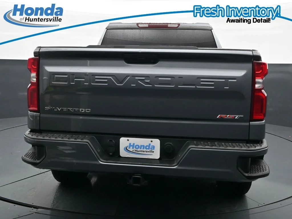 Used 2020 Steel Metallic Chevrolet RST image 8