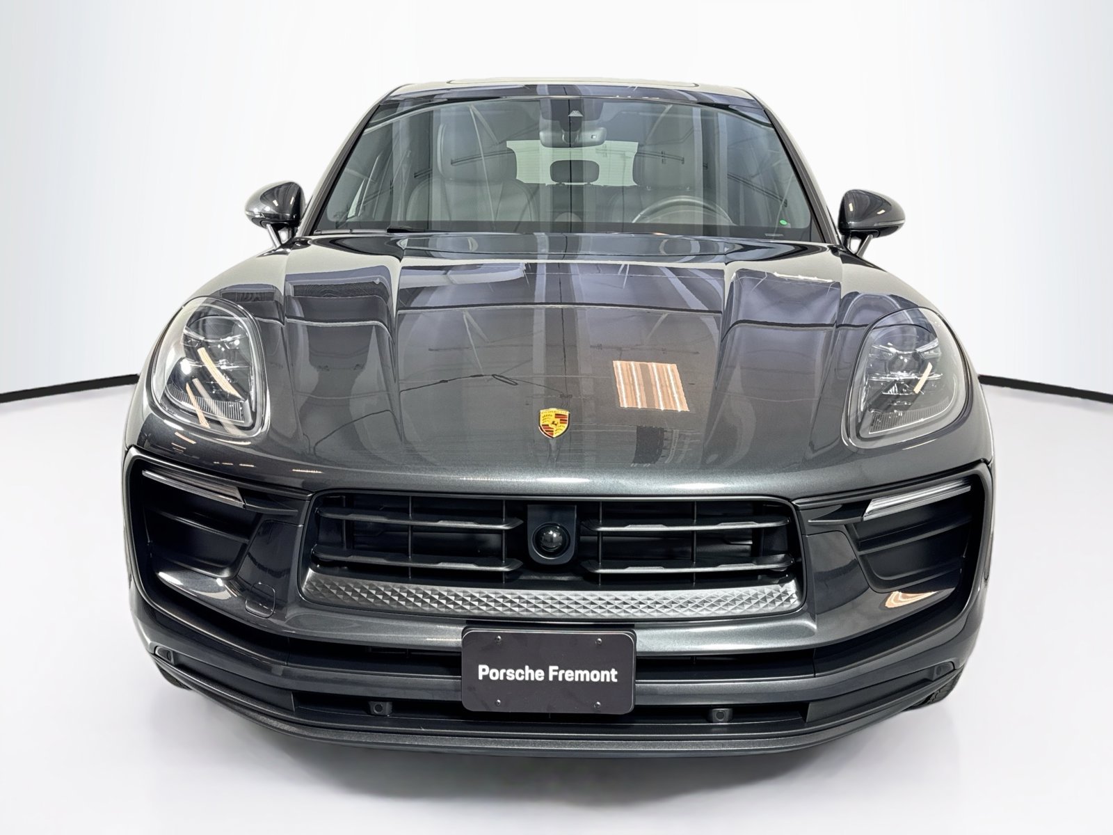 Used 2026 Volcano Grey Metallic Porsche  image 6