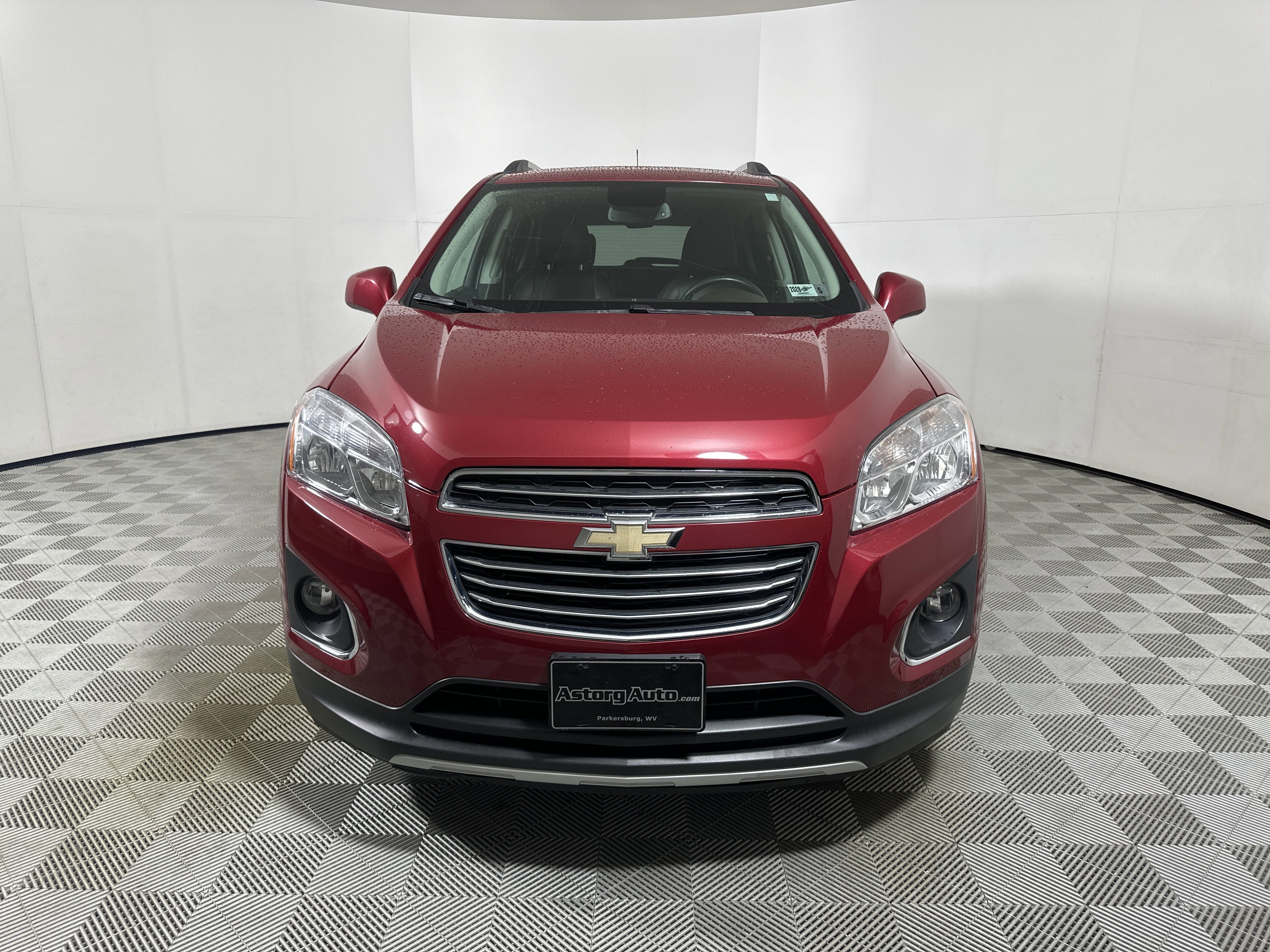 Used 2015 Chevrolet Trax LTZ with VIN KL7CJTSB8FB060502 for sale in Parkersburg, WV
