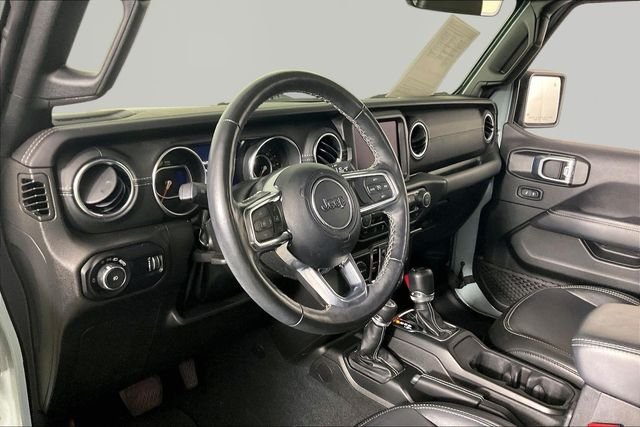 Used 2023 Gray Jeep Sahara image 16