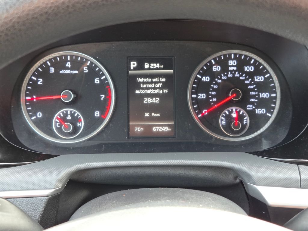 Used 2021 Silver Kia LXS image 32