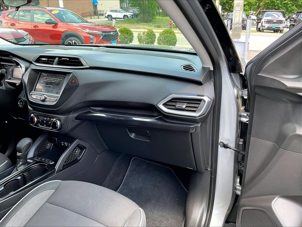 Used 2023 Gray Chevrolet LT image 13