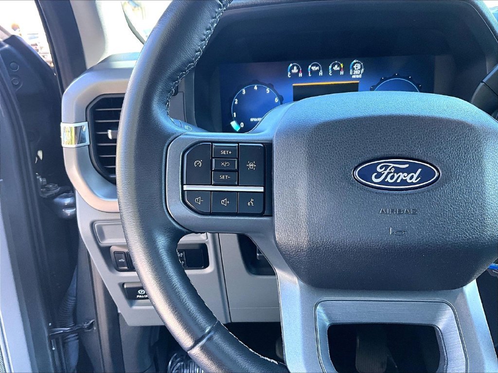 Used 2024 Gray Ford XLT image 23