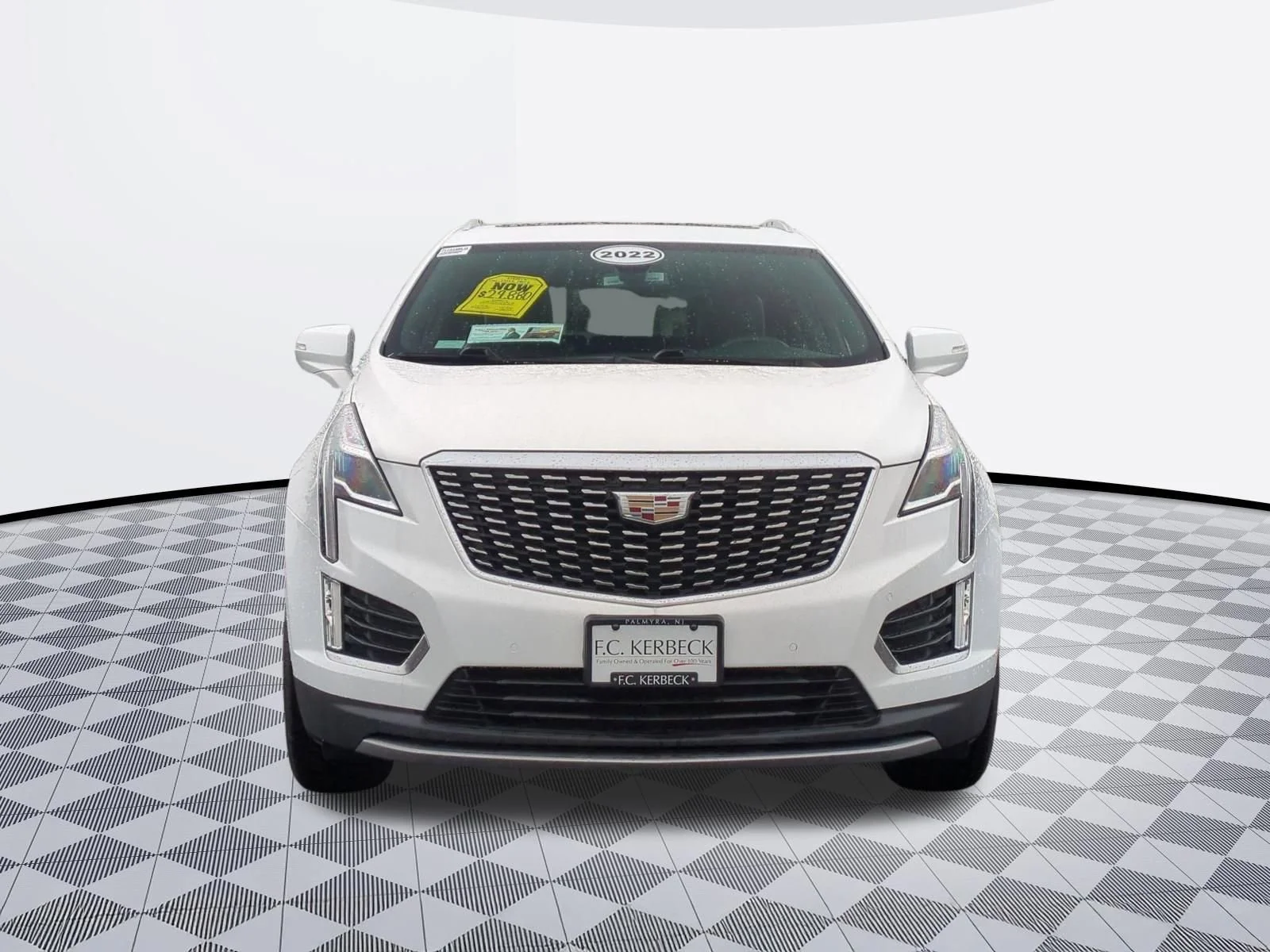 Used 2022 Crystal White Tricoat Cadillac FWD Premium Luxury image 3