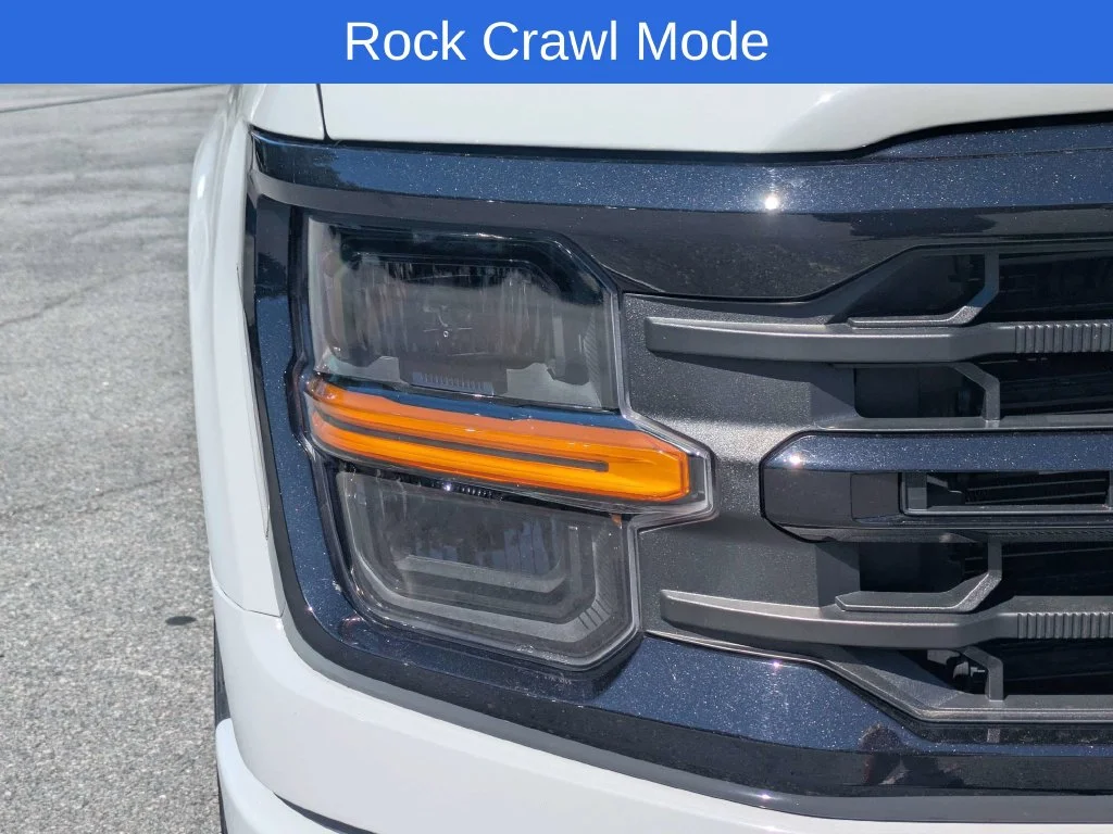 Used 2024 White Ford XLT image 10