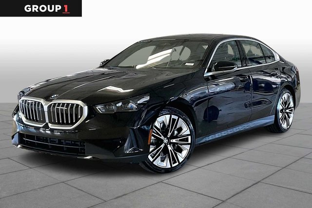 BMW 530i AWD Sedan - In-Stock