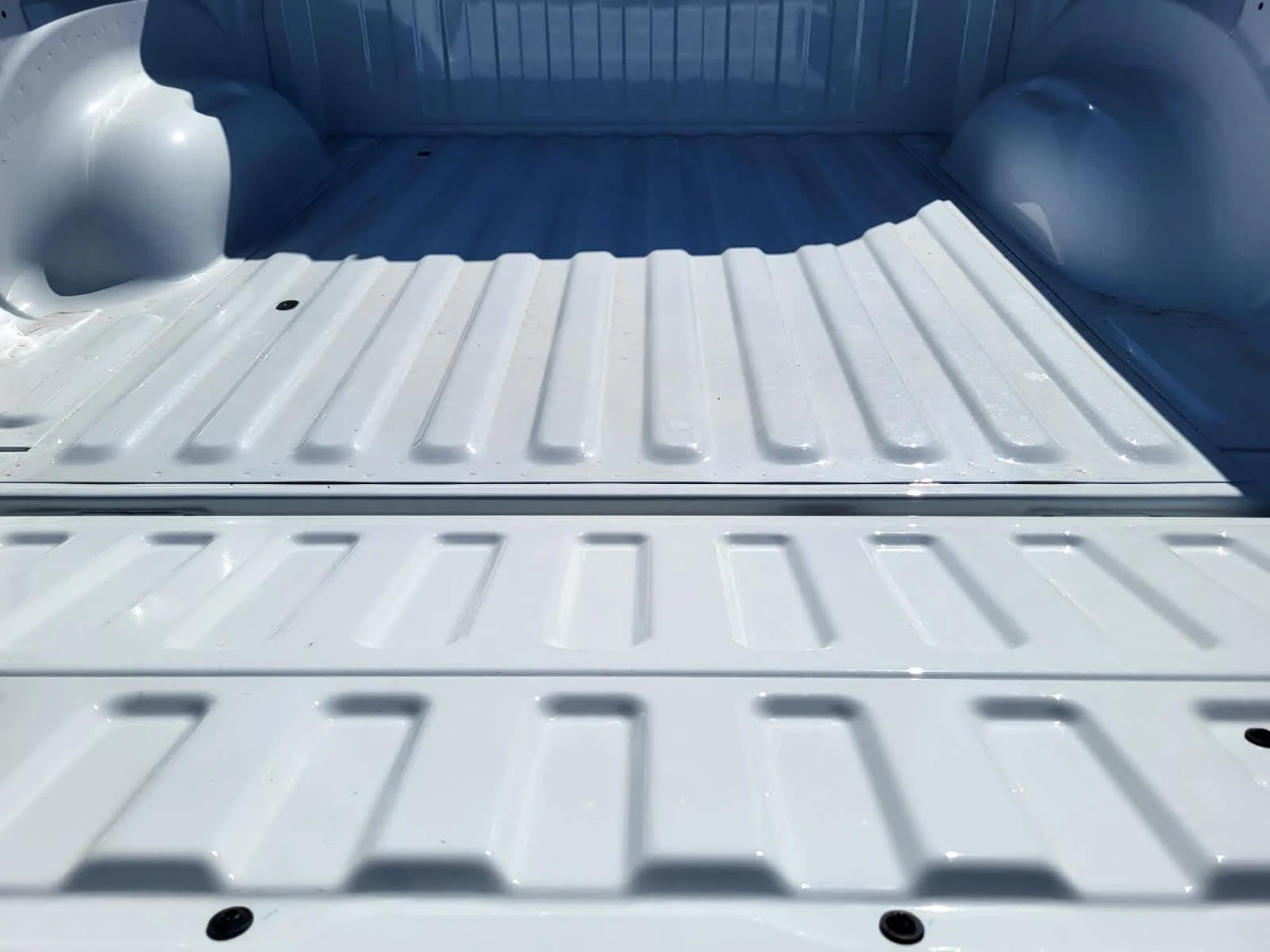 New 2026 Bright White Clear-Coat Exterior Paint RAM Lone Star image 12