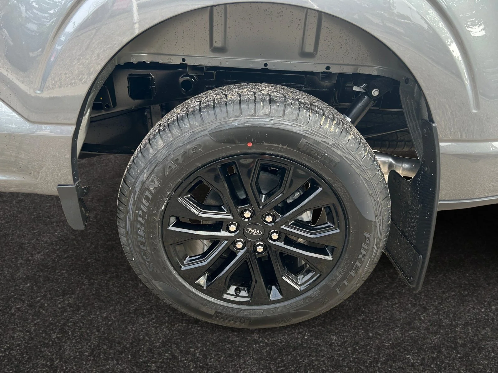 New 2026 Carbonized Grey Metallic Ford XLT image 9