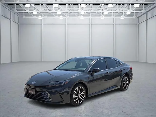 Used 2025 Heavy Metal Toyota XLE image 1