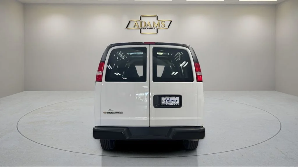 2025 Chevrolet Express Cargo Work Van - Photo 4