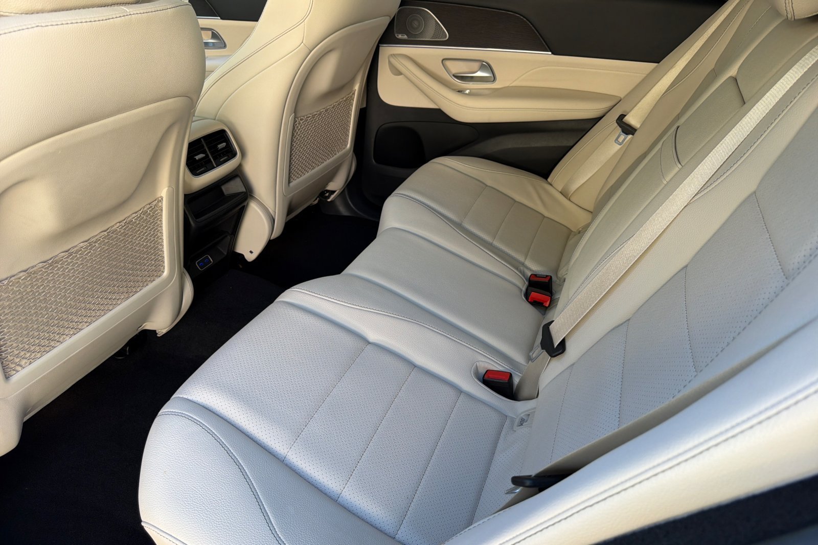 Certified Used 2024 Blue Mercedes-Benz GLE 350 image 11