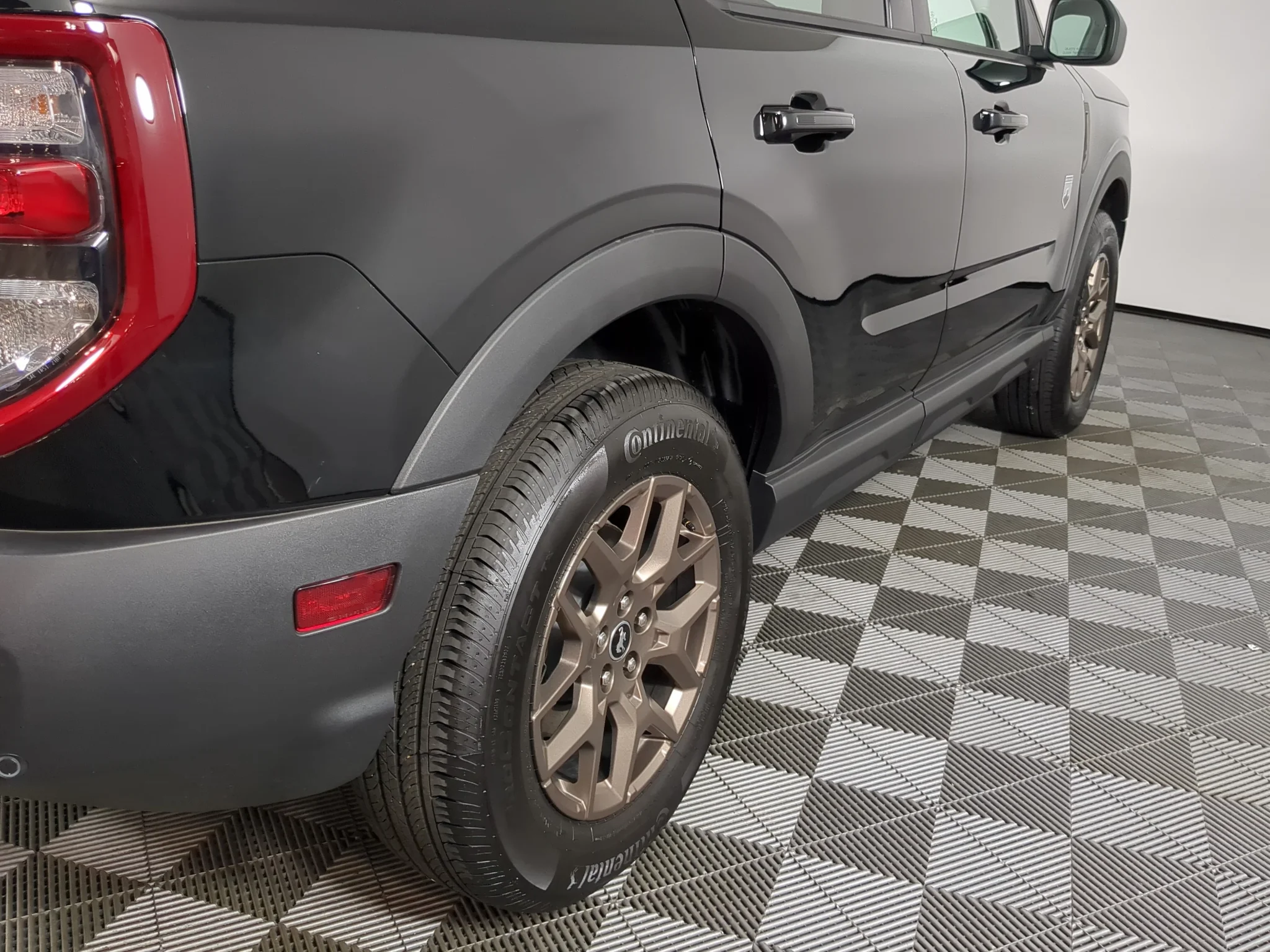 New 2026 Shadow Black Ford Big Bend® image 9
