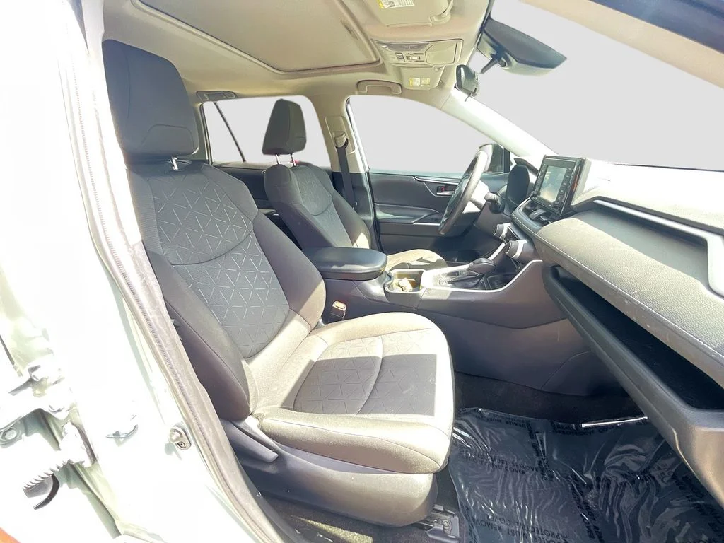 Used 2021 Gray Toyota XLE image 28