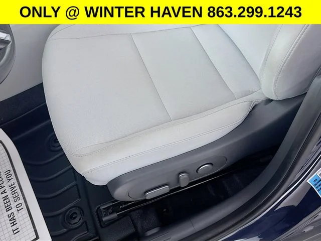 Used 2025 Blue Hyundai SEL image 18