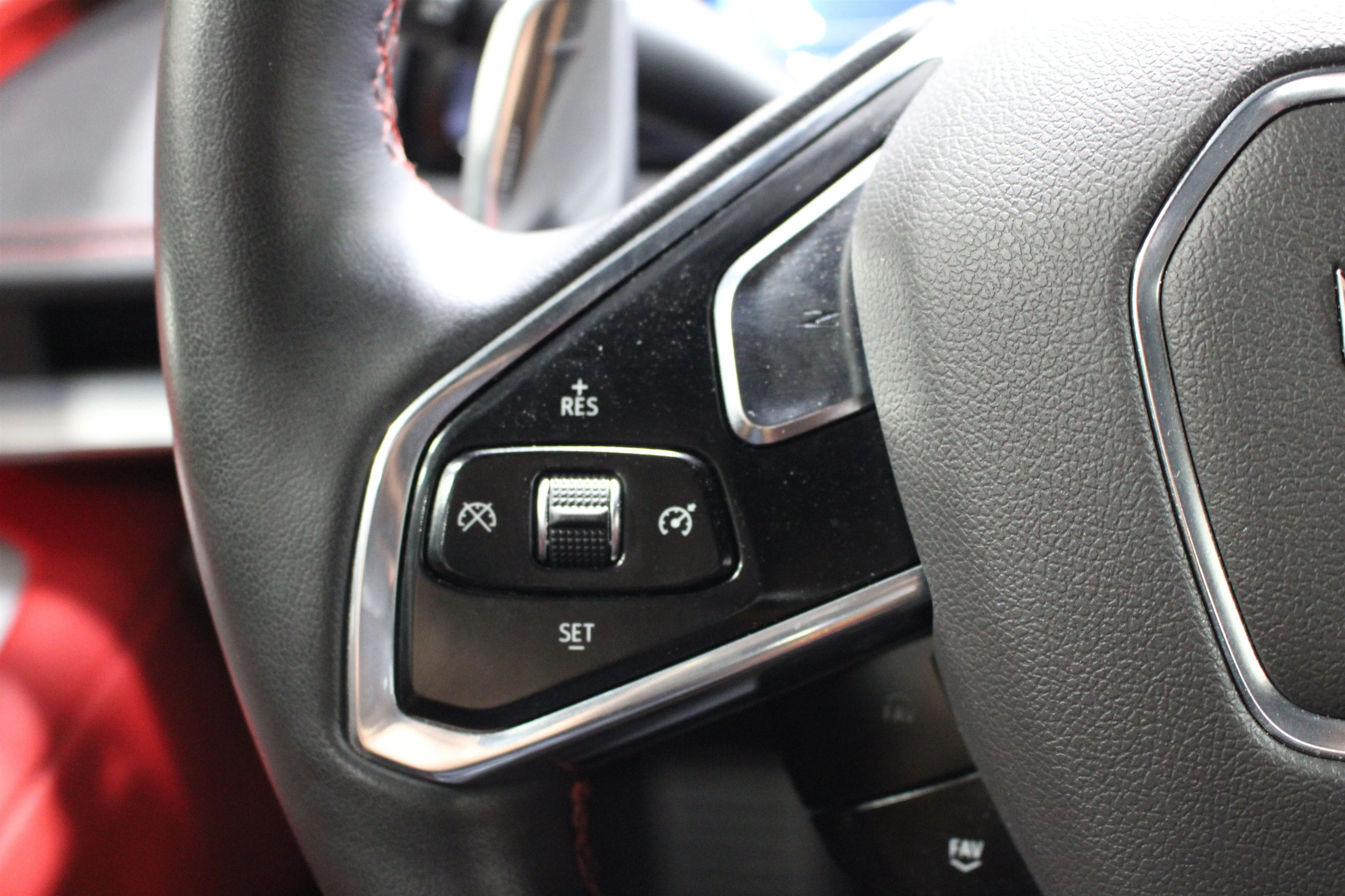 2023 Chevrolet Corvette 2LT - Photo 13