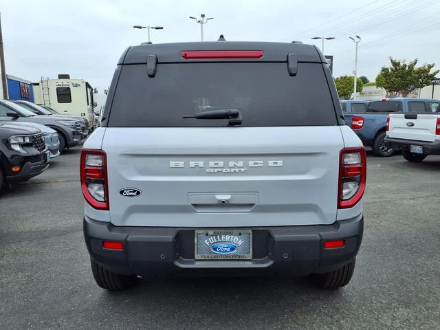New 2026 Space White Metallic Ford Outer Banks image 3