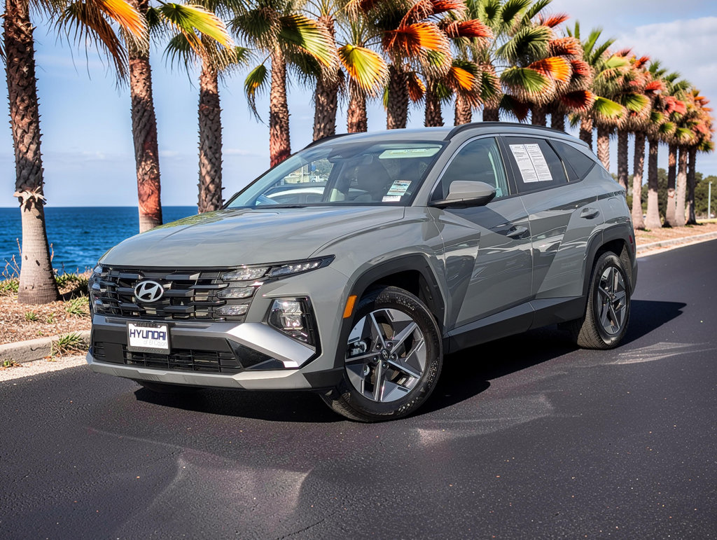 2026 Hyundai Tucson SEL FWD's photo