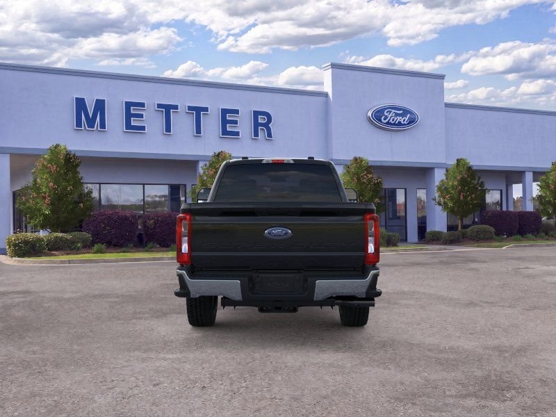 New 2026 Agate Black Metallic Ford F-250® XLT image 27