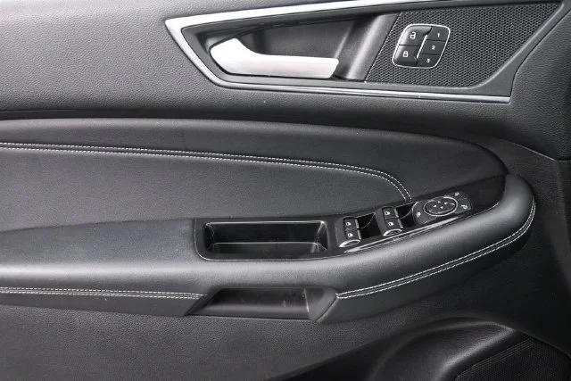 Used 2018 Ingot Silver Ford Titanium image 24