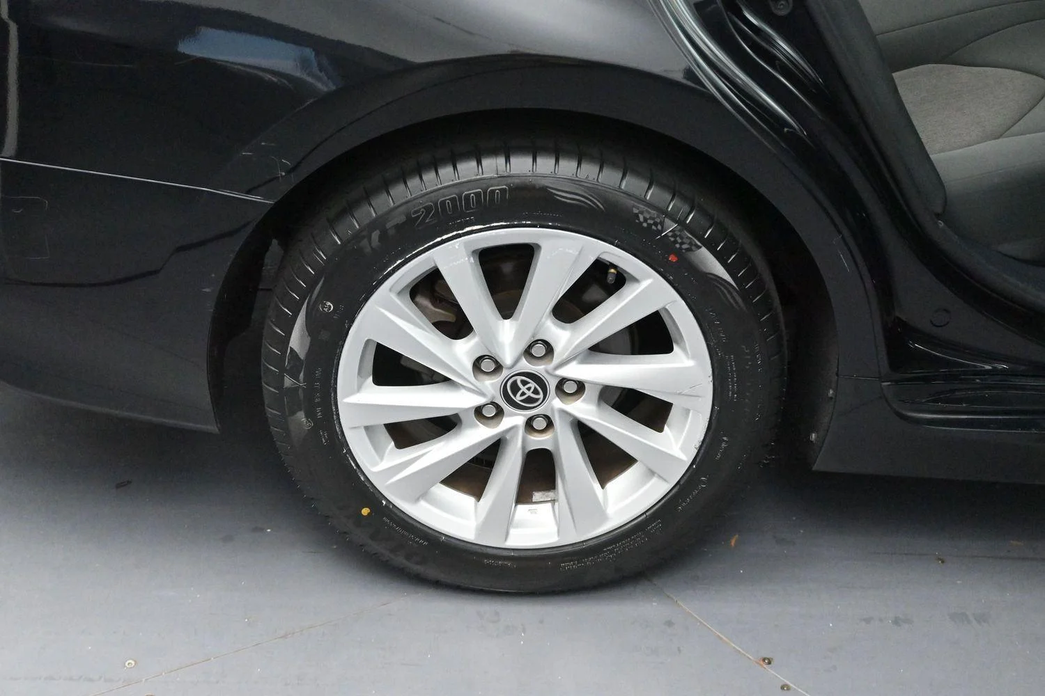 Used 2022 Midnight Black Metallic Toyota LE image 32