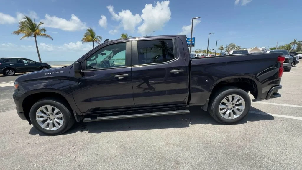 Used 2023 Dark Ash Metallic Chevrolet Custom image 5