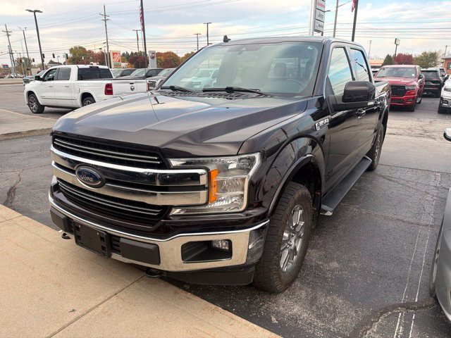 Used 2019 Red Ford Lariat image 2