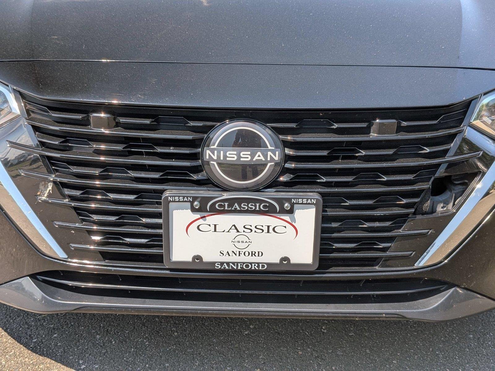 Certified Used 2025 Super Black Nissan SV image 13