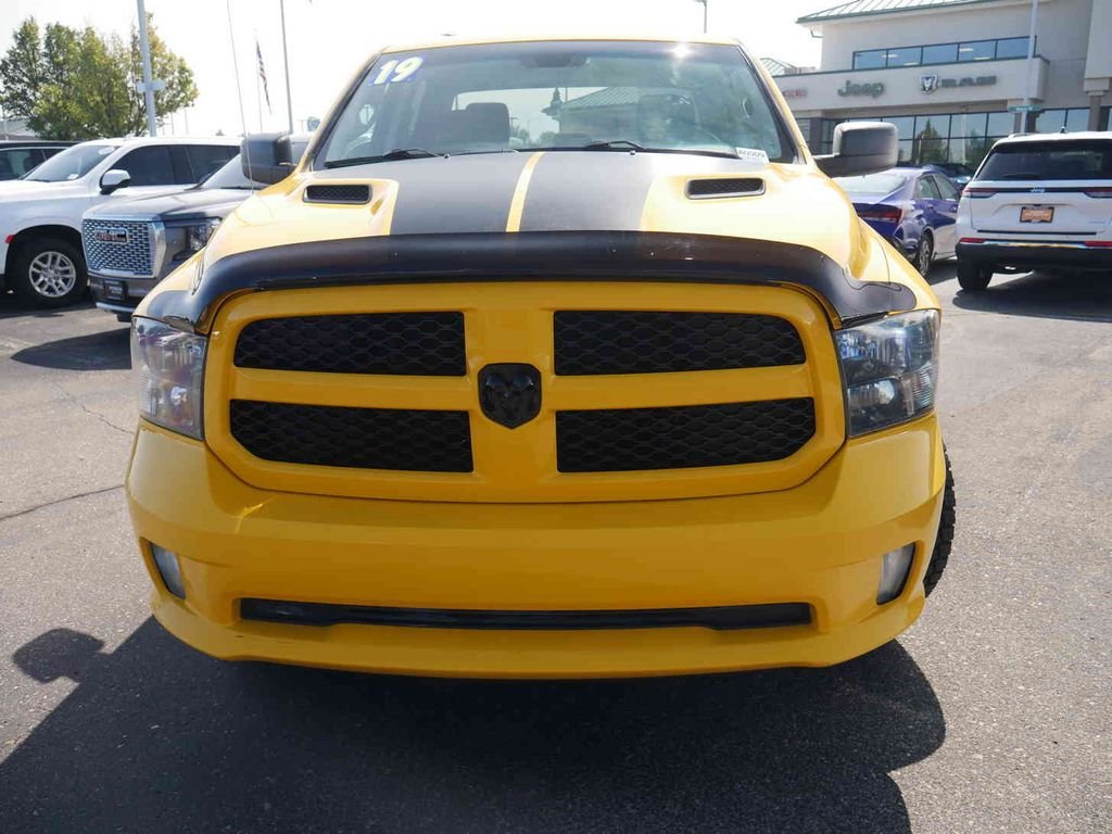 Used 2019 Yellow Ram Express image 3