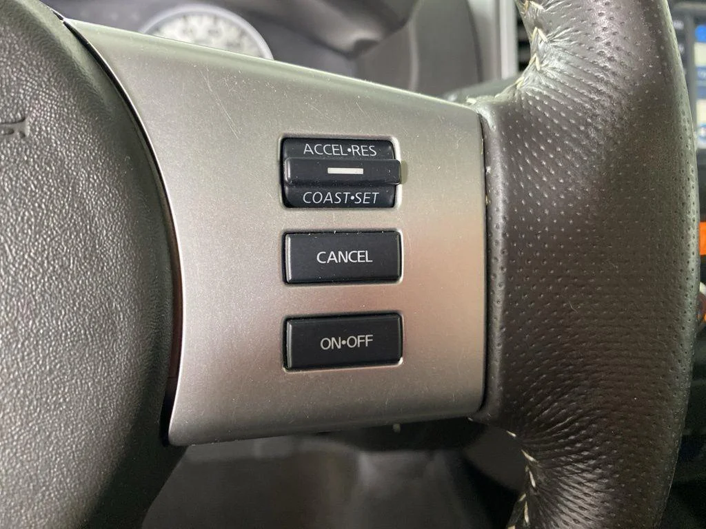 Used 2018 Glacier White Nissan PRO-4X image 15
