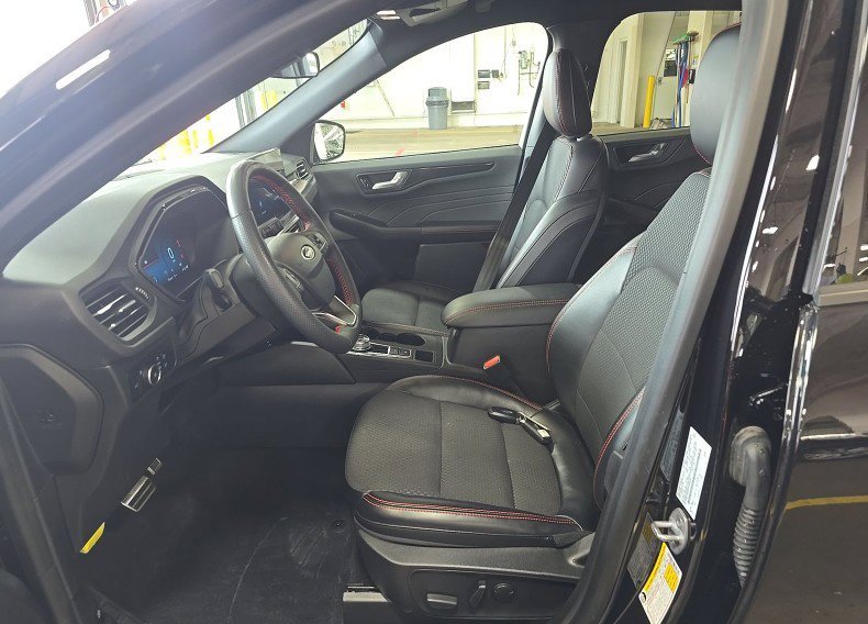 Used 2023 Black Ford ST-Line Select image 2