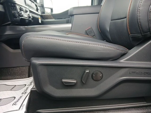 New 2026 Gray Ford Lariat image 27