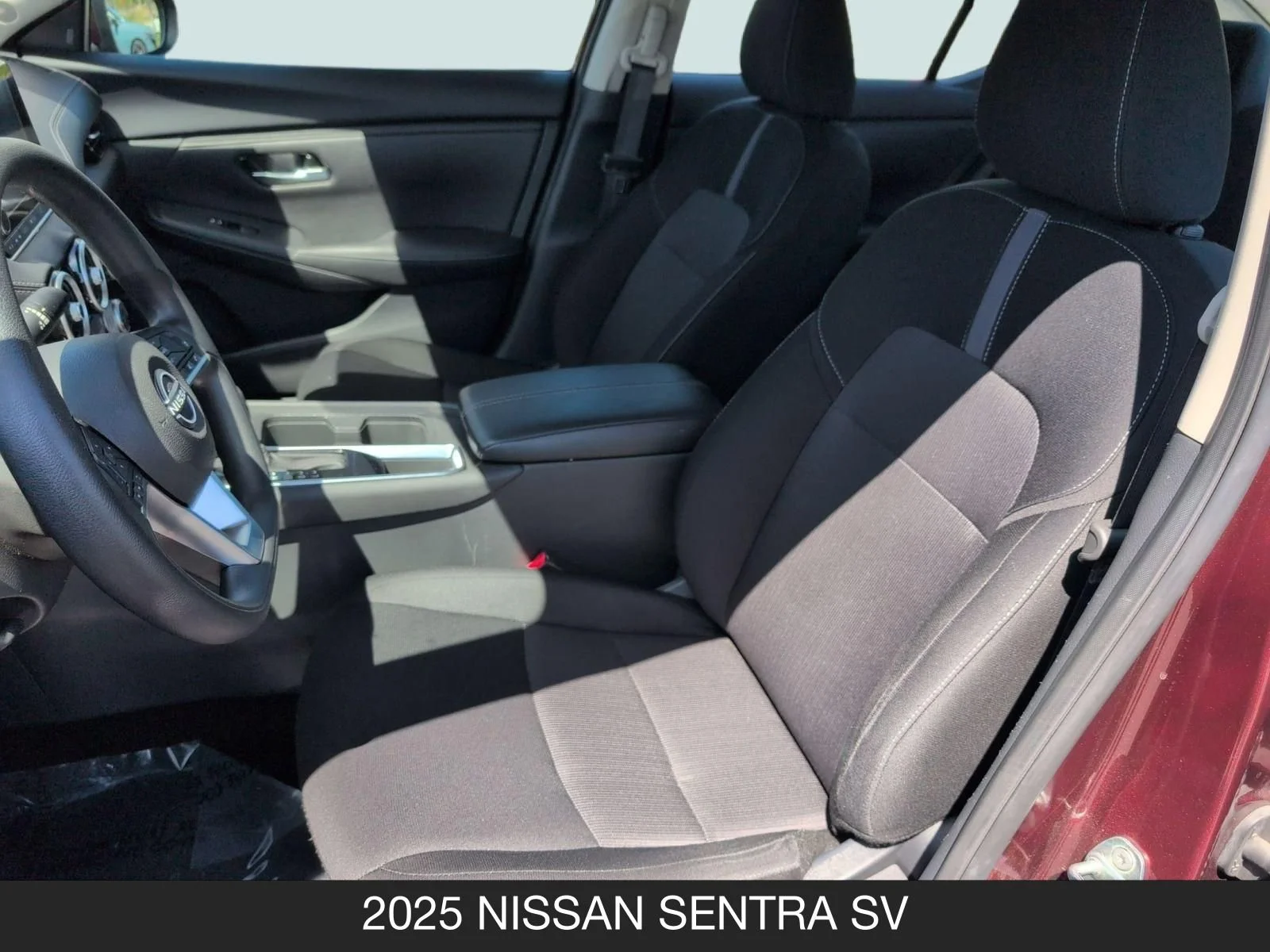 2025 Nissan Sentra SV - Photo 14