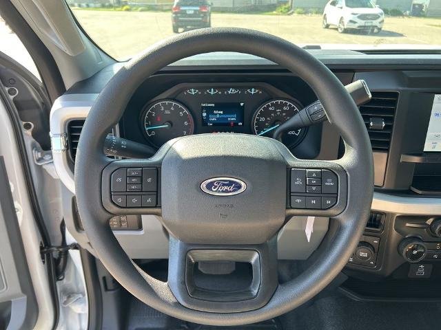 New 2026 Oxford White Ford F-250® XL image 36