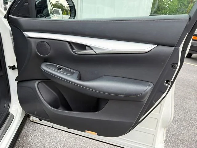 Used 2020 White INFINITI ESSENTIAL AWD image 14