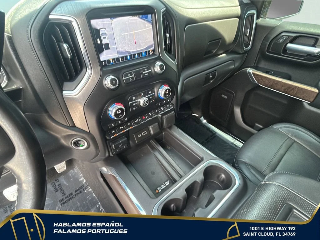 Used 2021 WHITE FROST TRICOAT GMC Denali image 22