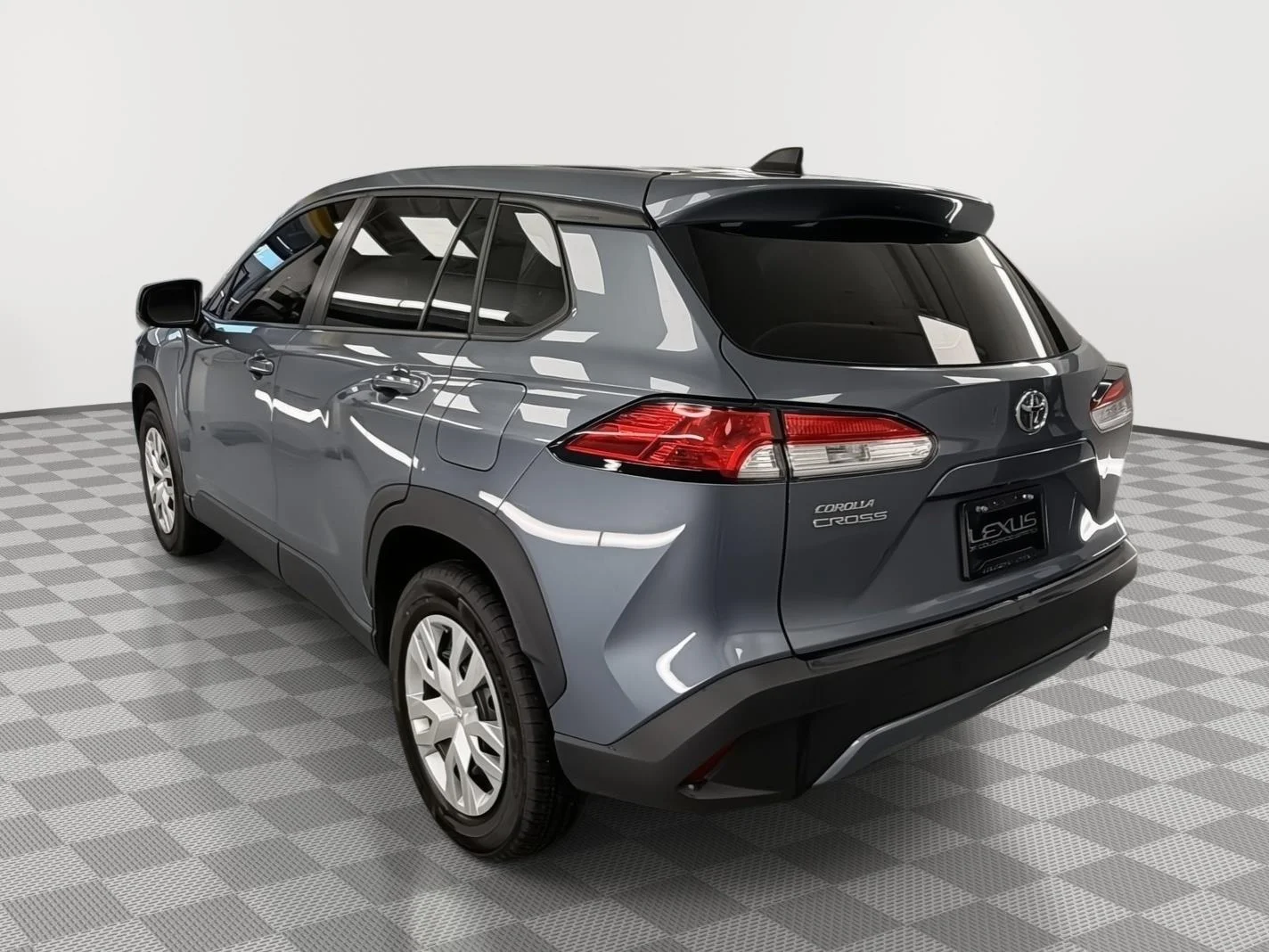 Used 2022 Celestite Toyota L image 4