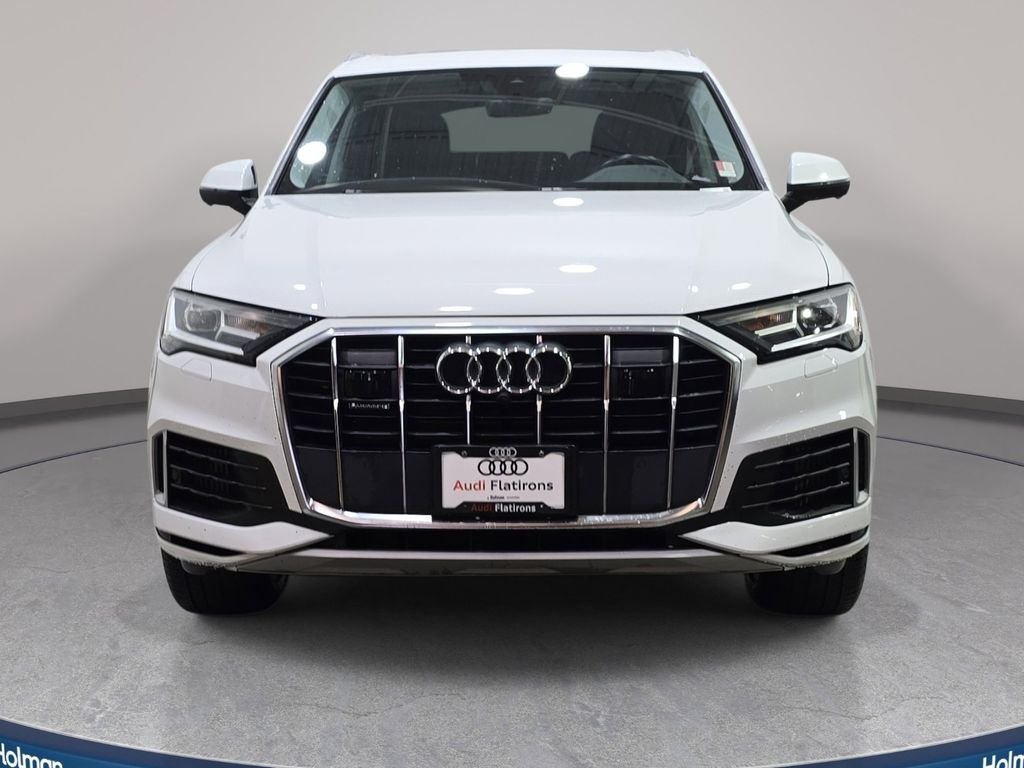 Used 2022  Audi 55 Premium Plus image 3