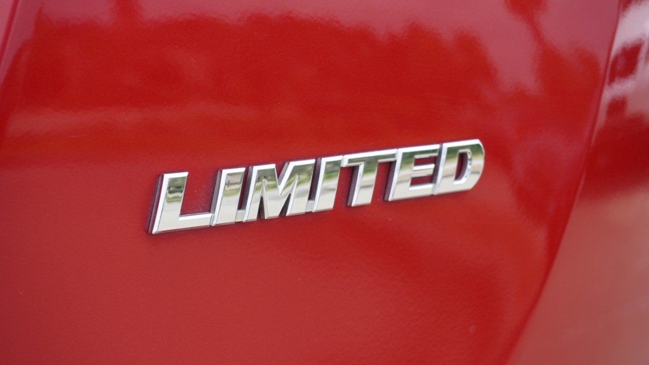 Used 2017 Red Toyota Limited image 13