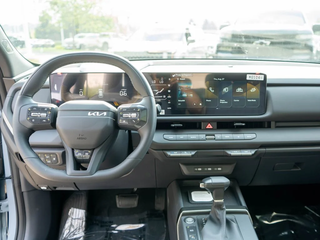 New 2027 Pale Gray Kia X-Line S image 14