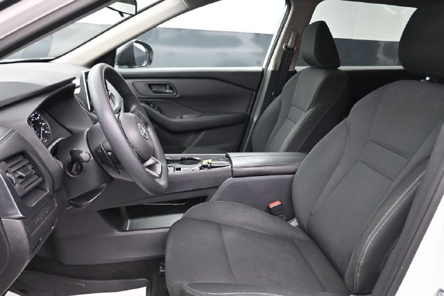 Used 2024 Glacier White Nissan S image 12
